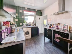 Photo 8- click for photo gallery